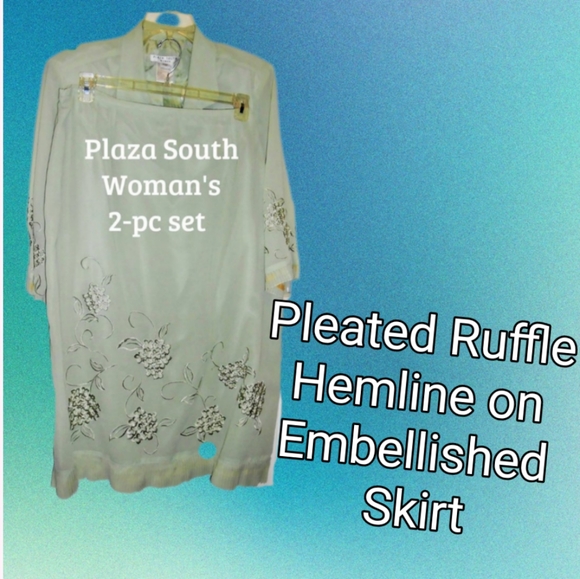 Woman's 2pc Blouse/Jacket & Skirt Set - Picture 8 of 16